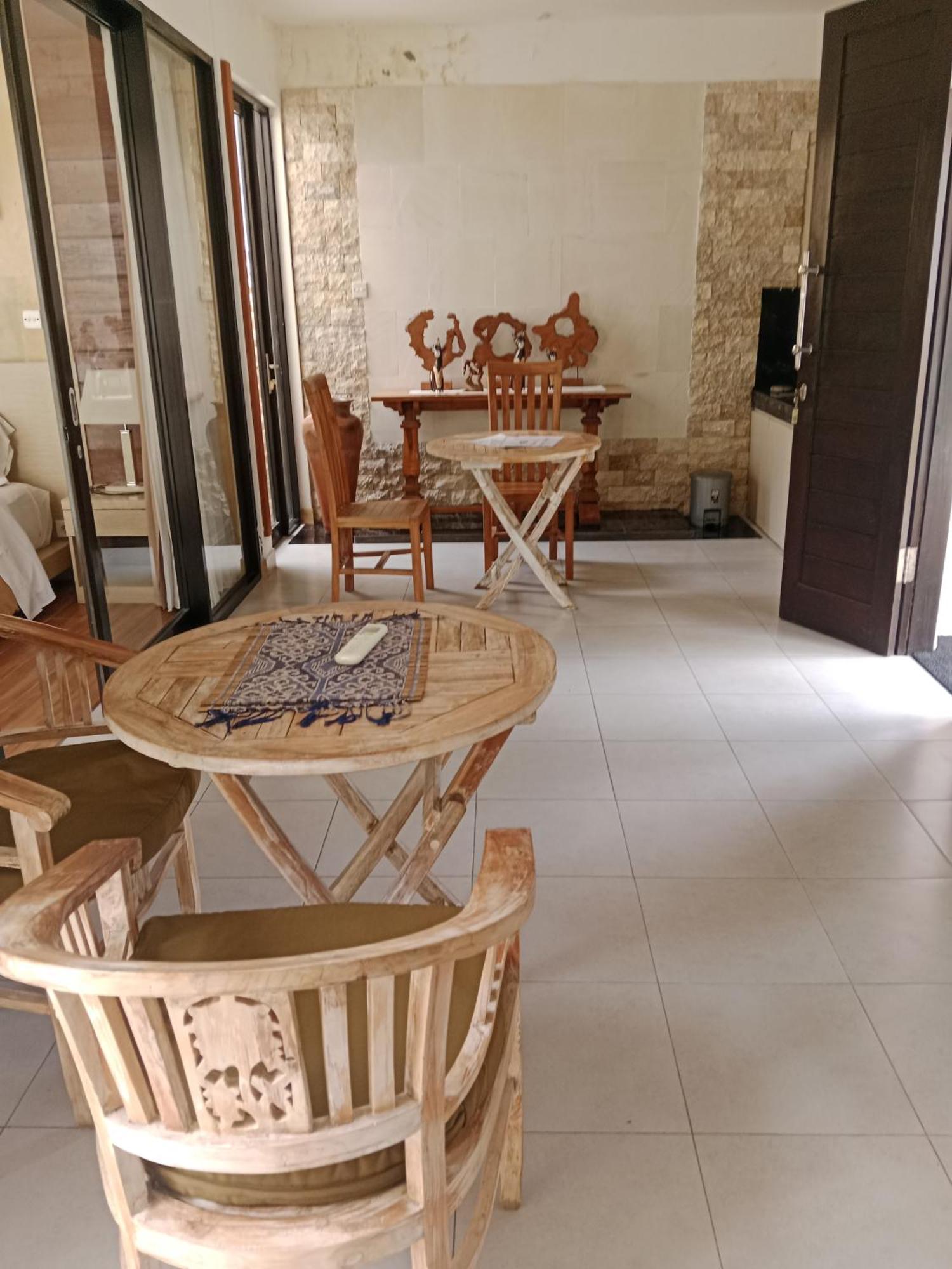 ג'ימבאראן Muaya Villa מראה חיצוני תמונה