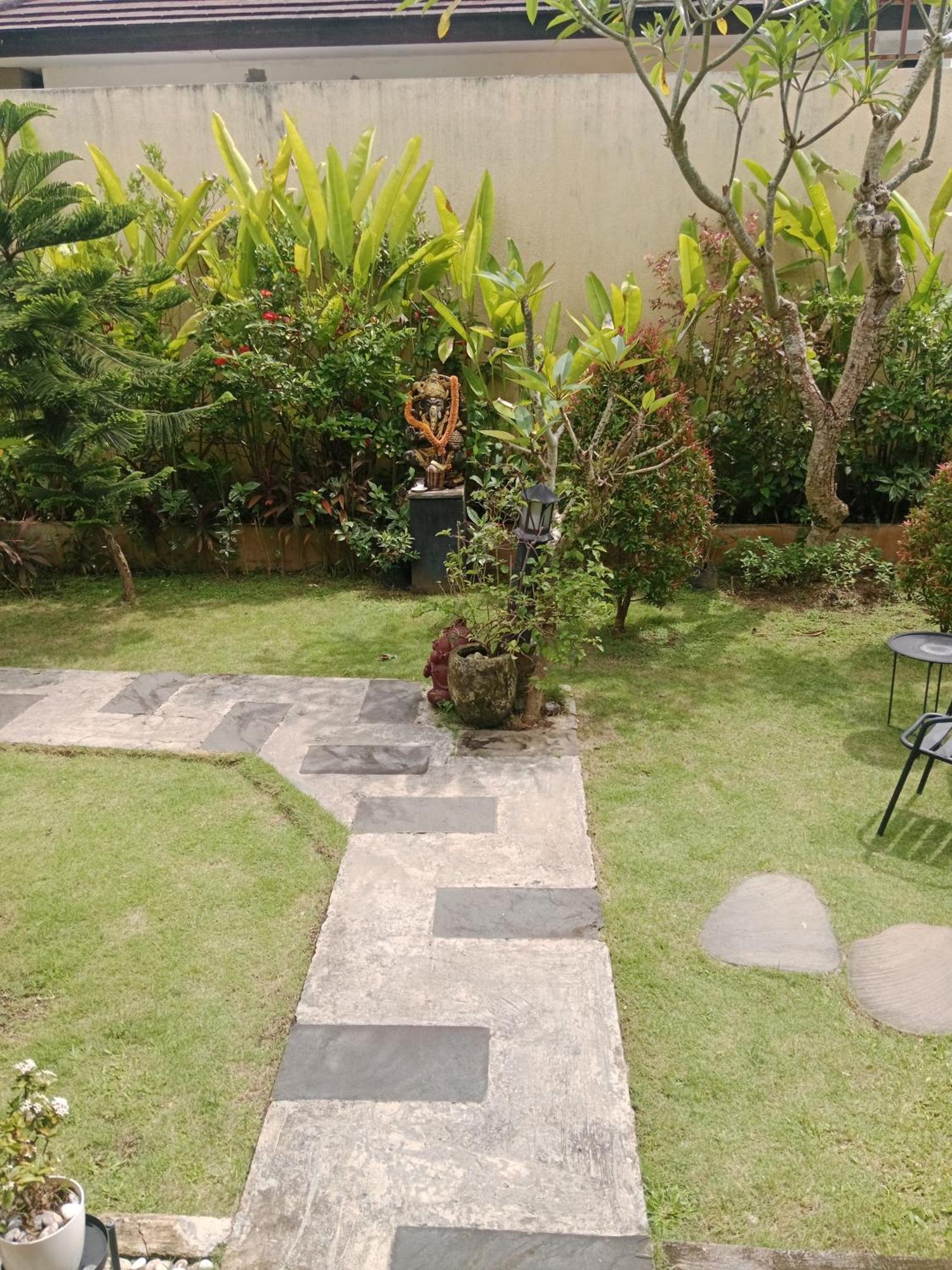 ג'ימבאראן Muaya Villa מראה חיצוני תמונה