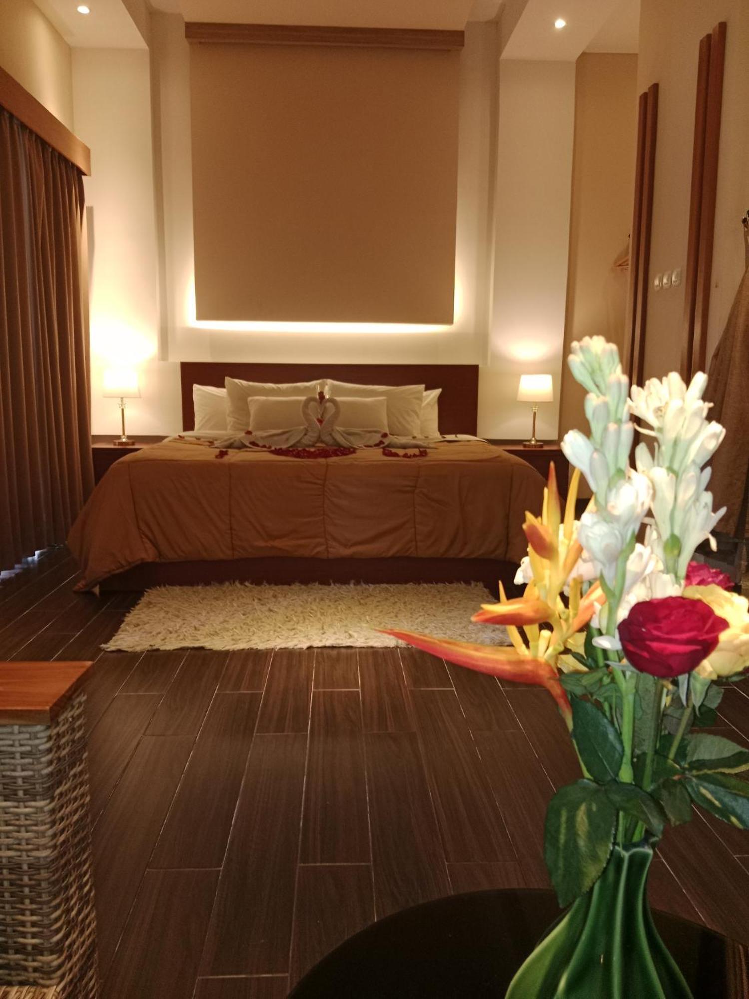ג'ימבאראן Muaya Villa מראה חיצוני תמונה