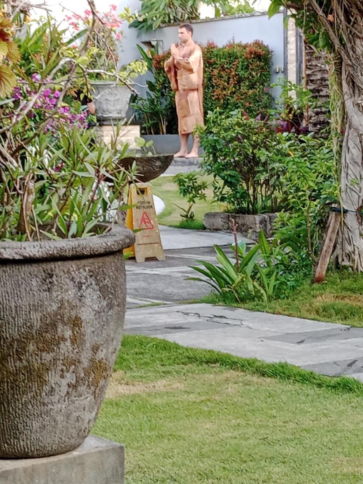 ג'ימבאראן Muaya Villa מראה חיצוני תמונה